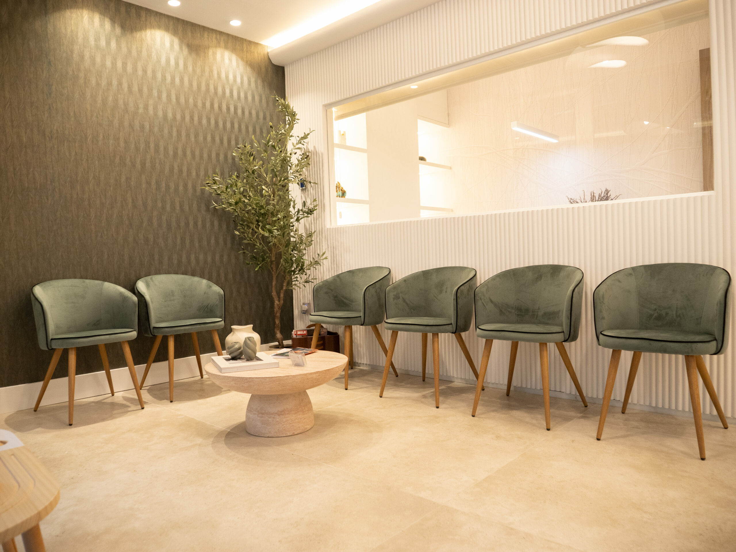 clinica dental jaen Dr Jesús García Merino Dentista implantes implantologia innovación 3